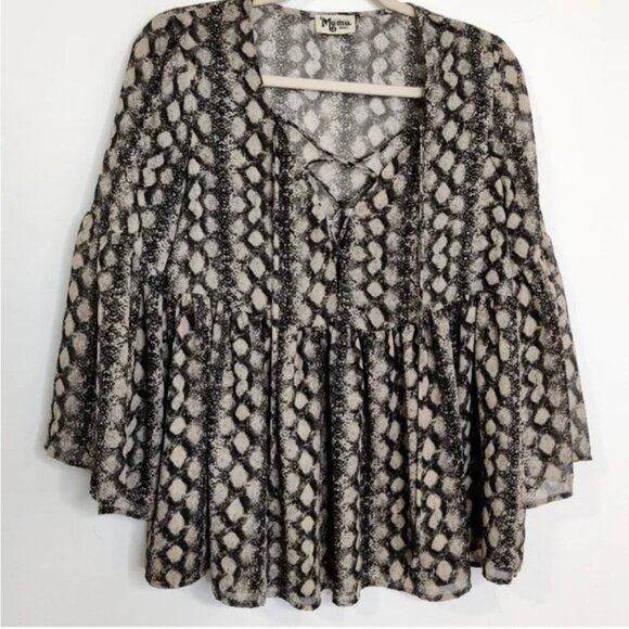 Show Me Your Mumu Poet Tie Top in Black Diamond - Picture 3 of 7